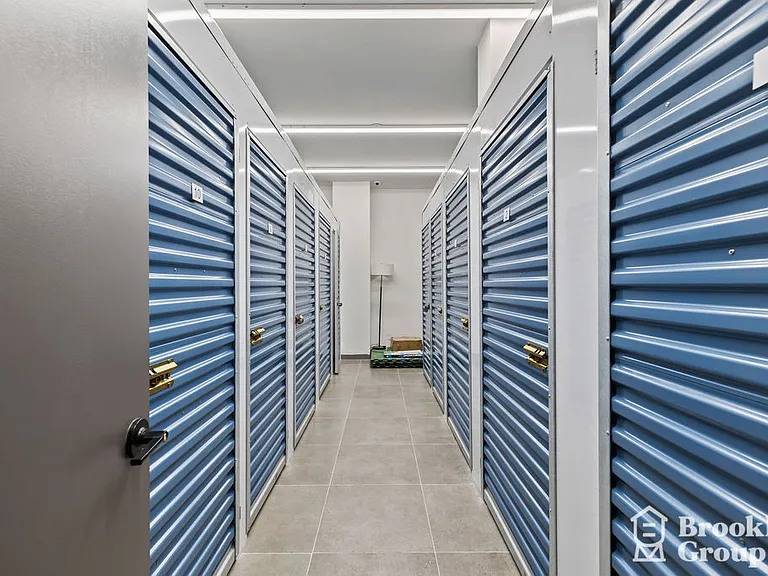 556 Baltic St #310 — Photo 31