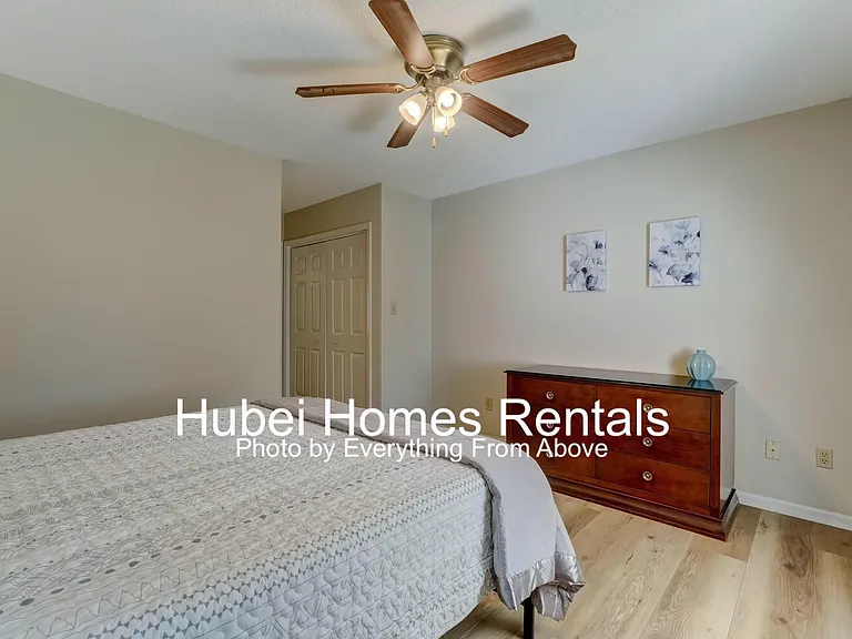 712 Meadowgreen Village Dr #MAIN — Photo 15