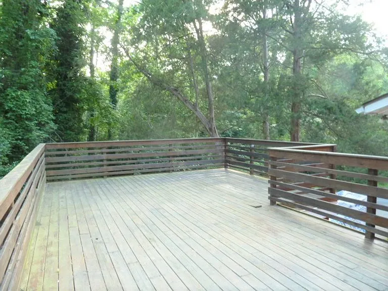 717 Williams Cir — Photo 36