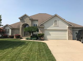 4093 Tallman Creek Dr NW, Grand Rapids, MI
