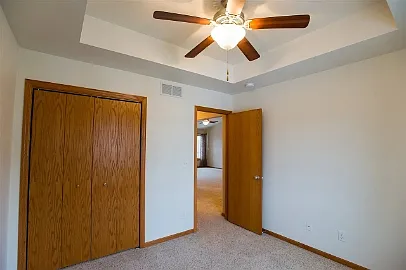 1012 Sunnyside Dr — Photo 5