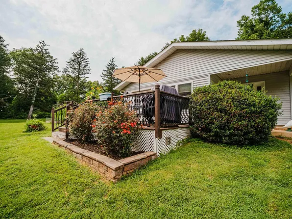365 Doctor Austin Dr, Bedford, IN 47421