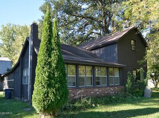 39905 County Road 380, Bloomingdale, MI 49026