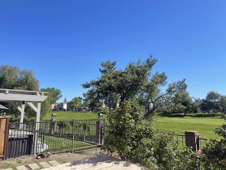 2234 Prestwick Dr — Photo 19
