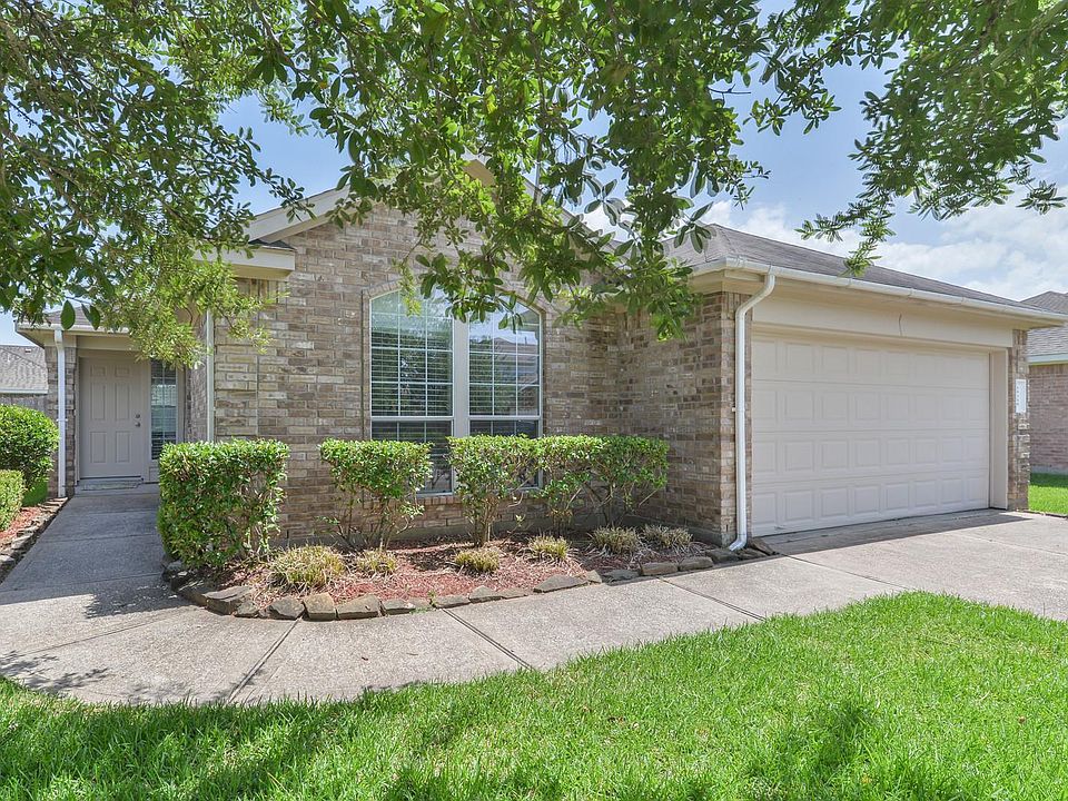 1st image of 10318 Ponderosa Pine Dr