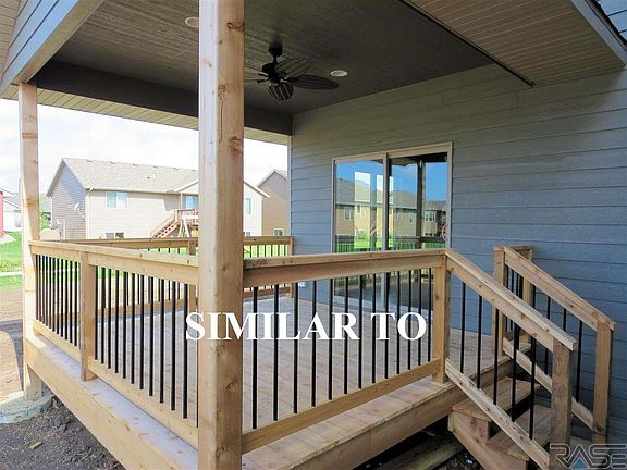2nd image of 5409 S Breezeway Ave