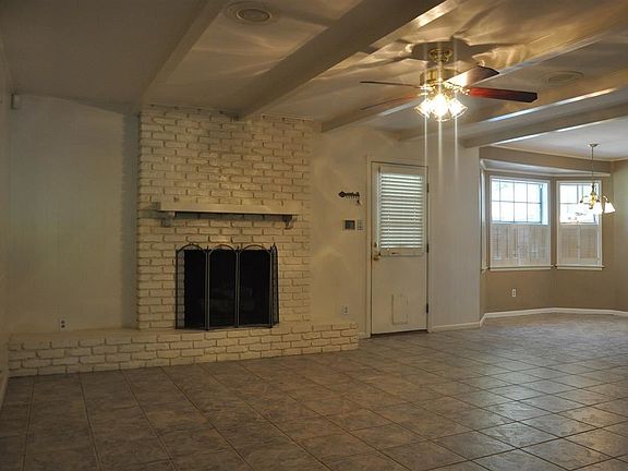 2nd image of 3403 Glendale Dr
