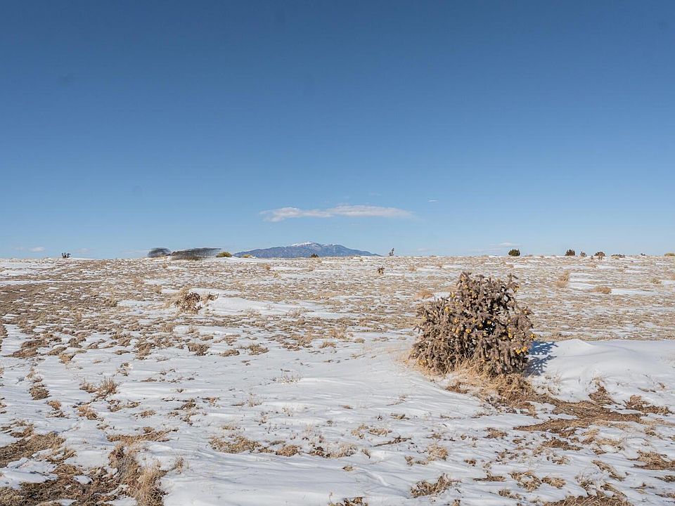 2nd image of 121 Rio Cucharas