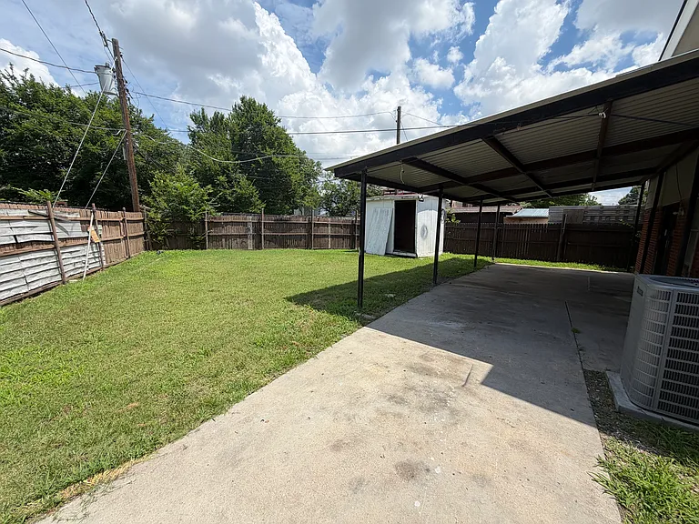 3034 Harlan Dr — Photo 20