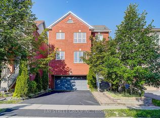 57 Gail Parks Cres, Newmarket, ON L3X3B9