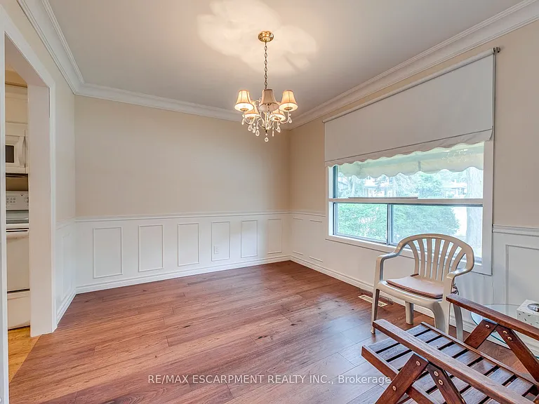 1236 Grange Rd — Photo 9