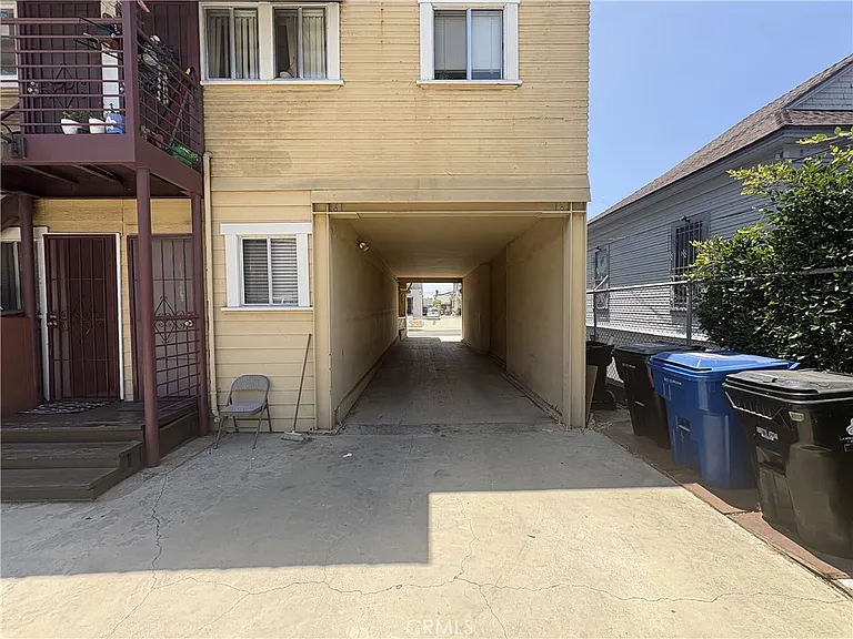 950 S New Hampshire Ave — Photo 16