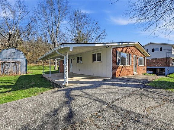 2nd image of 115 Moock Rd