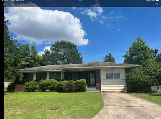 3800 Willow Cir, North Little Rock, AR 72118