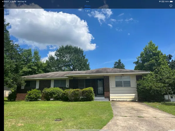 3800 Willow Cir, North Little Rock, AR 72118