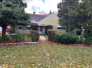 9711 McLean Ave, Melrose Park, IL 60164