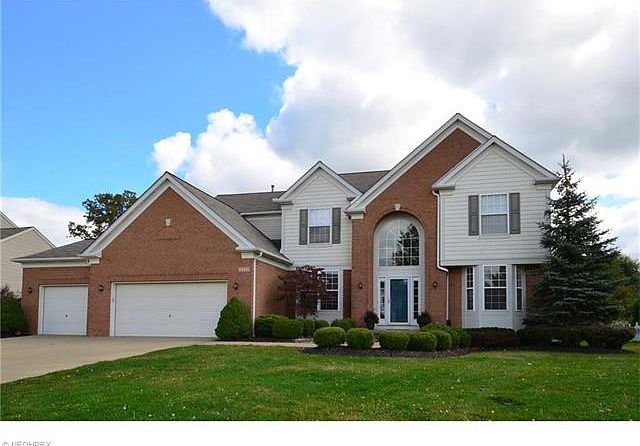 1st image of 3579 Bellcrest Dr