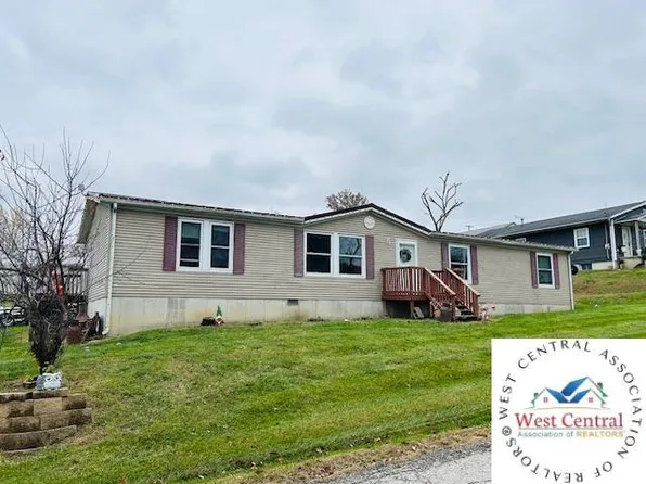 214 SE State St, Milan, MO 63556