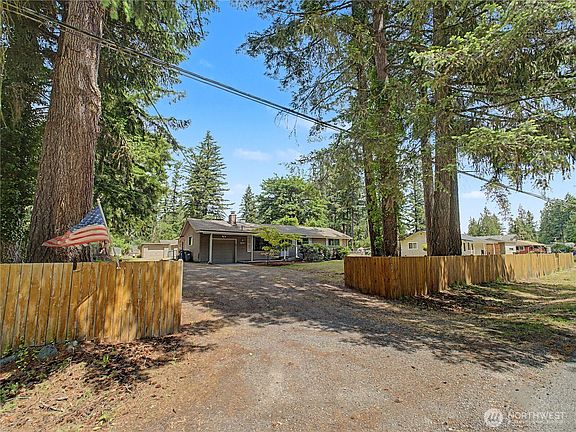 3rd image of 30602 224th Avenue SE