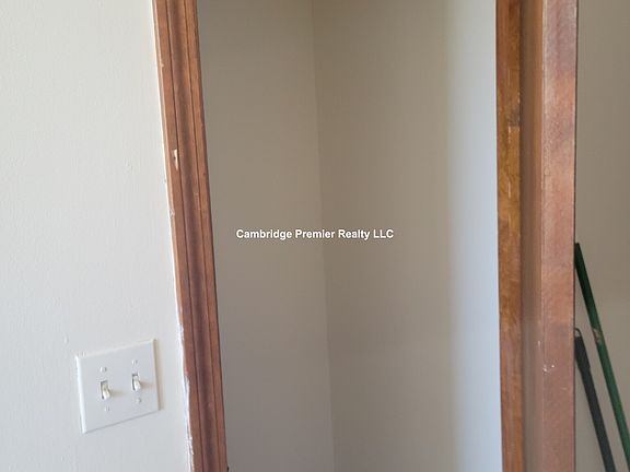 5th image of 247 Pearl St #1