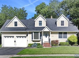 394 Howard St, Washington Township, NJ 07676