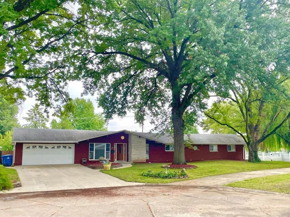 58 Bermuda Ln, Granite City, IL 62040