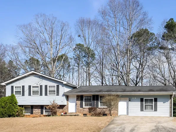 7442 Rountree Dr, Riverdale, GA 30274