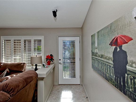 5th image of 3105 Maverick Dr