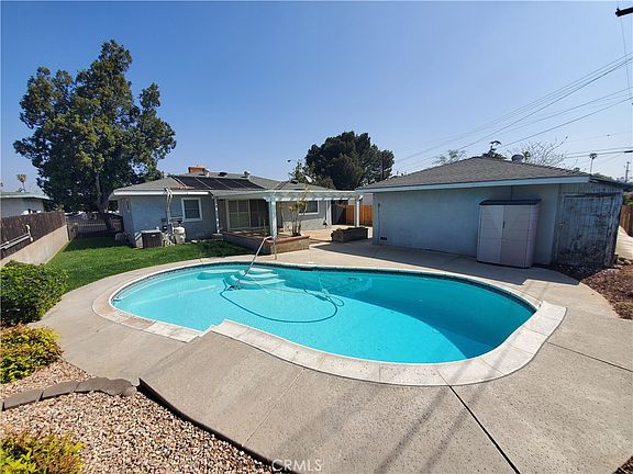 4th image of 5162 Jurupa Ave