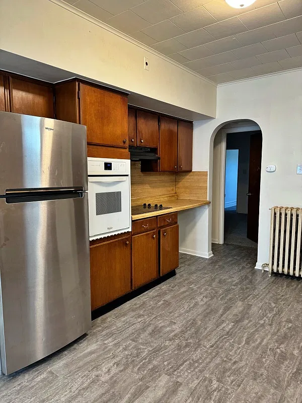 2 bed, $950 — Photo 3