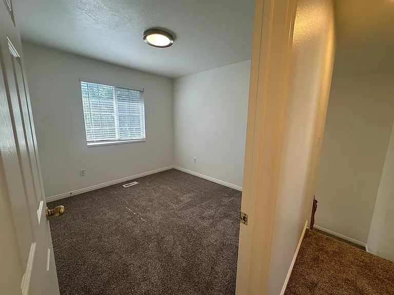 2511 Goodnight Dr — Photo 44