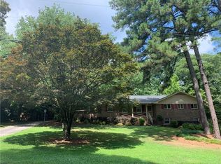 342 E Valley Dr, Marietta, GA 30068