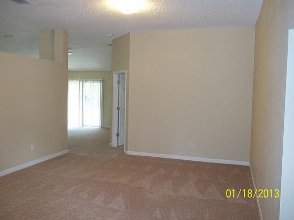 4th image of 20 Birchshire Ln