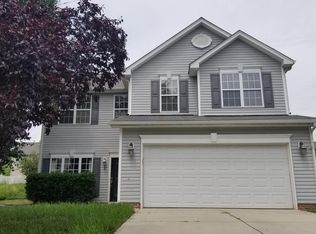 5 Hartsfield Ct, Greensboro, NC 27407