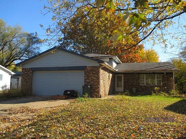 1st image of 315 Sierra Ct
