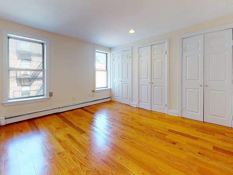 480 W Broadway #4 — Photo 15