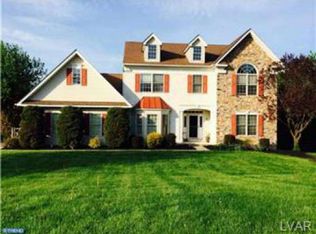 4805 Meadowview Ter, Zionsville, PA 18092
