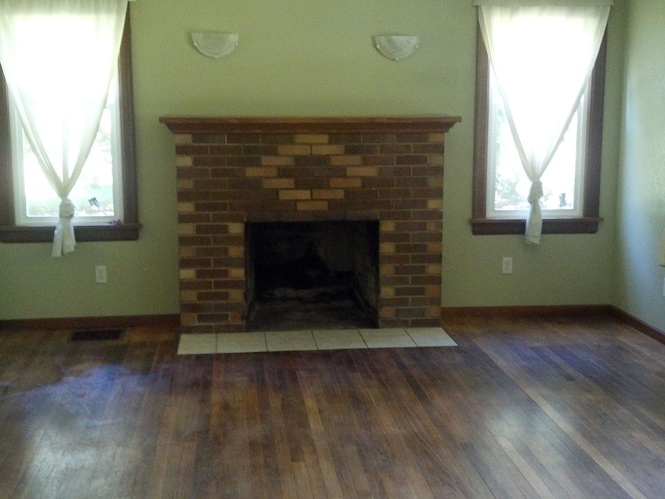 2nd image of 23642 Clear Creek Rd NW