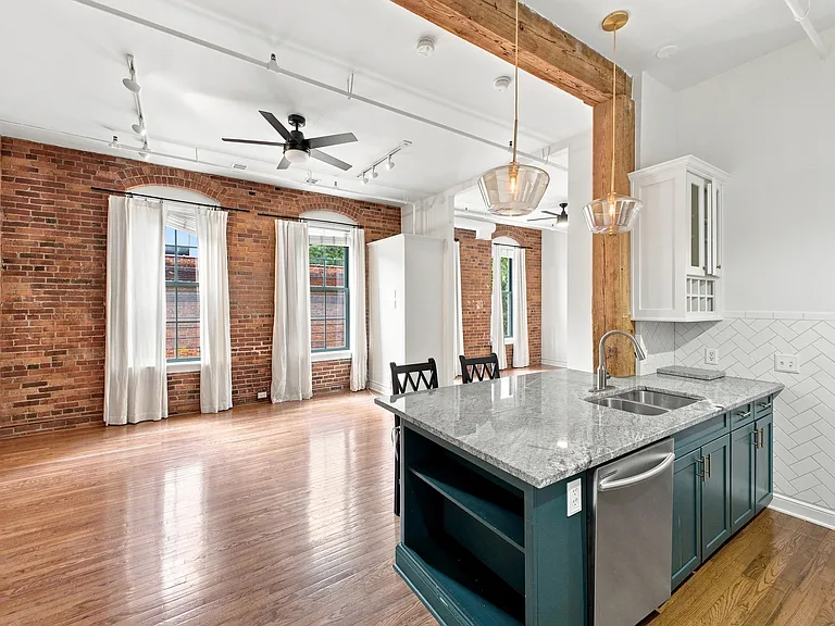 55 W Livingston Ave #203 — Photo 10