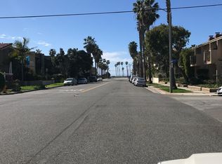 319 19th St APT 2, Huntington Beach, CA 92648