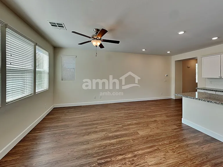 9259 Baylee Bay Ct — Photo 6