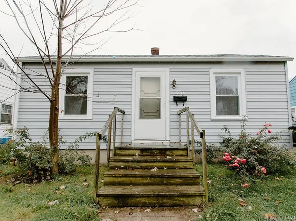 3218 Raymond St, Fort Wayne, IN 46803