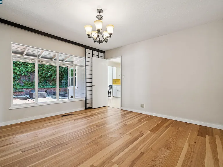 818 Solana Dr — Photo 4