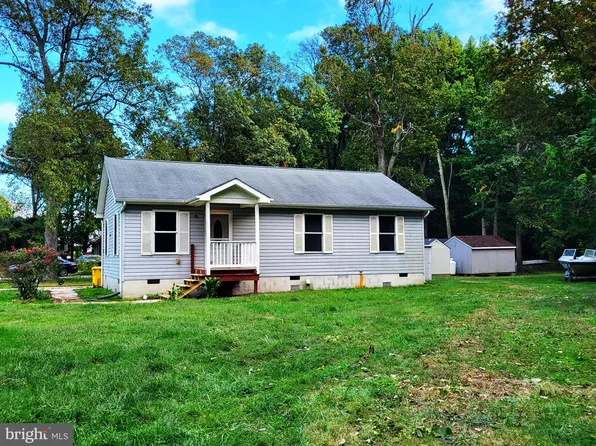 1161 Cedar Ave, Shady Side, MD 20764