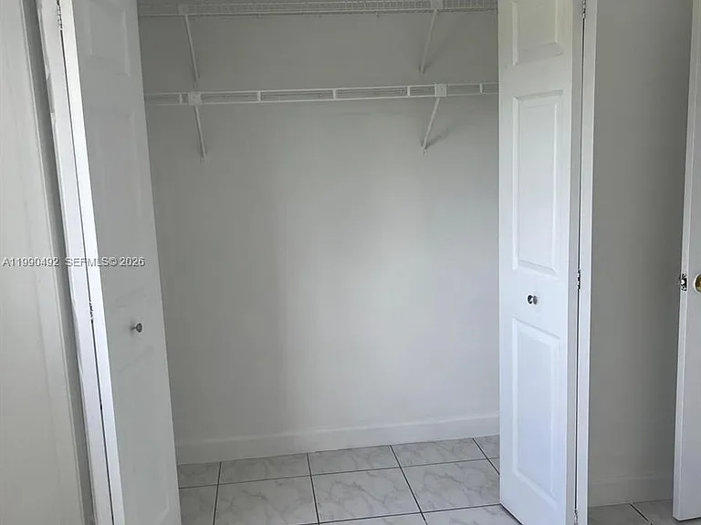 2565 W 56th St #209 — Photo 9