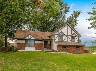 12023 W 74th Ter, Shawnee, KS 66216