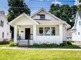 117 W Stoddard St, Charlotte, MI 48813