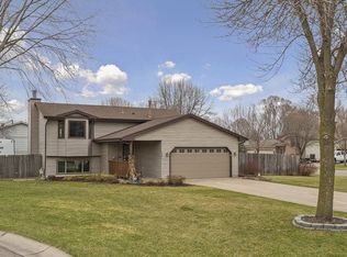 7600 114th Way N, Champlin, MN 55316