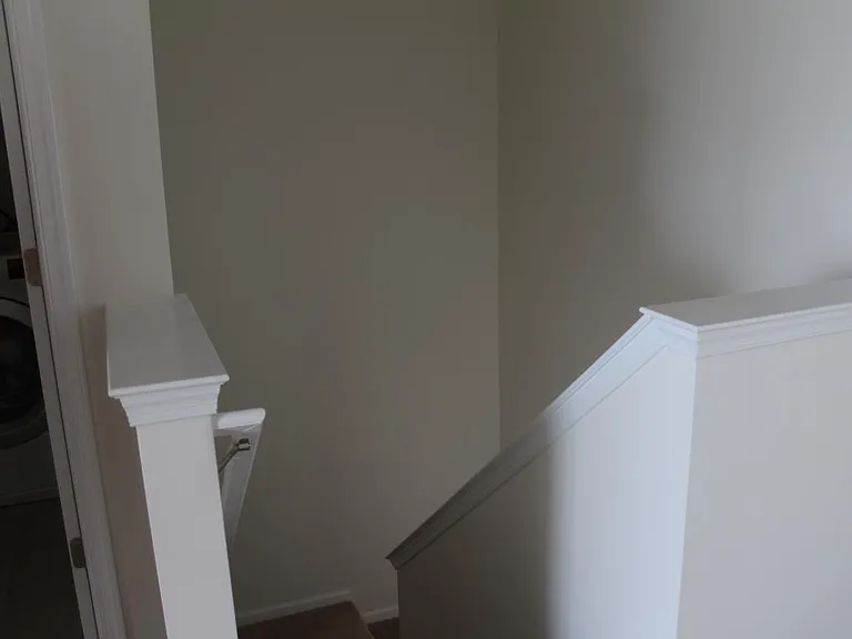 948 King Way — Photo 17