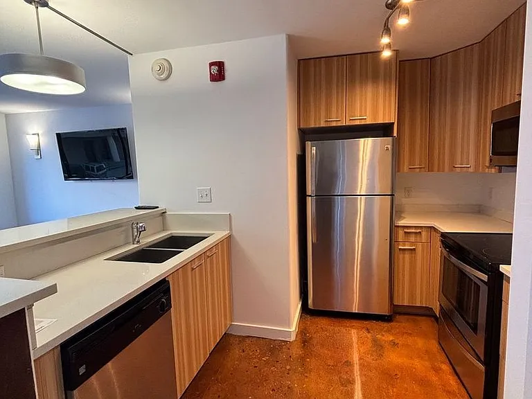 Church Street Lofts — Photo 11